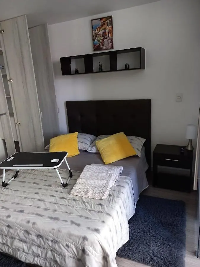 Apartaestudio 1 ambiente Chapinero Campín y Movistar Arena Apartamento